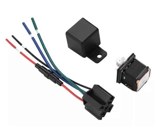 GPS seklys su variklio blokavimu